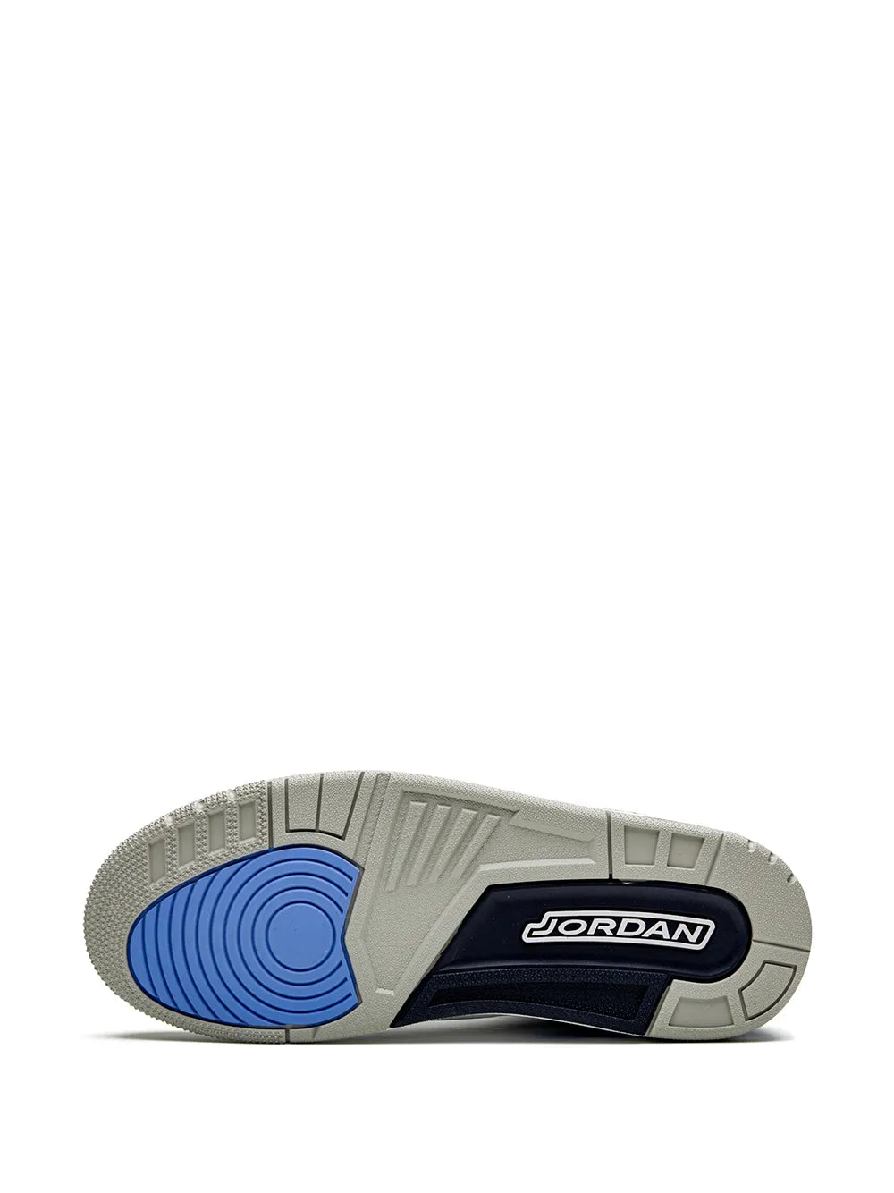 Air Jordan 3 Retro UNC